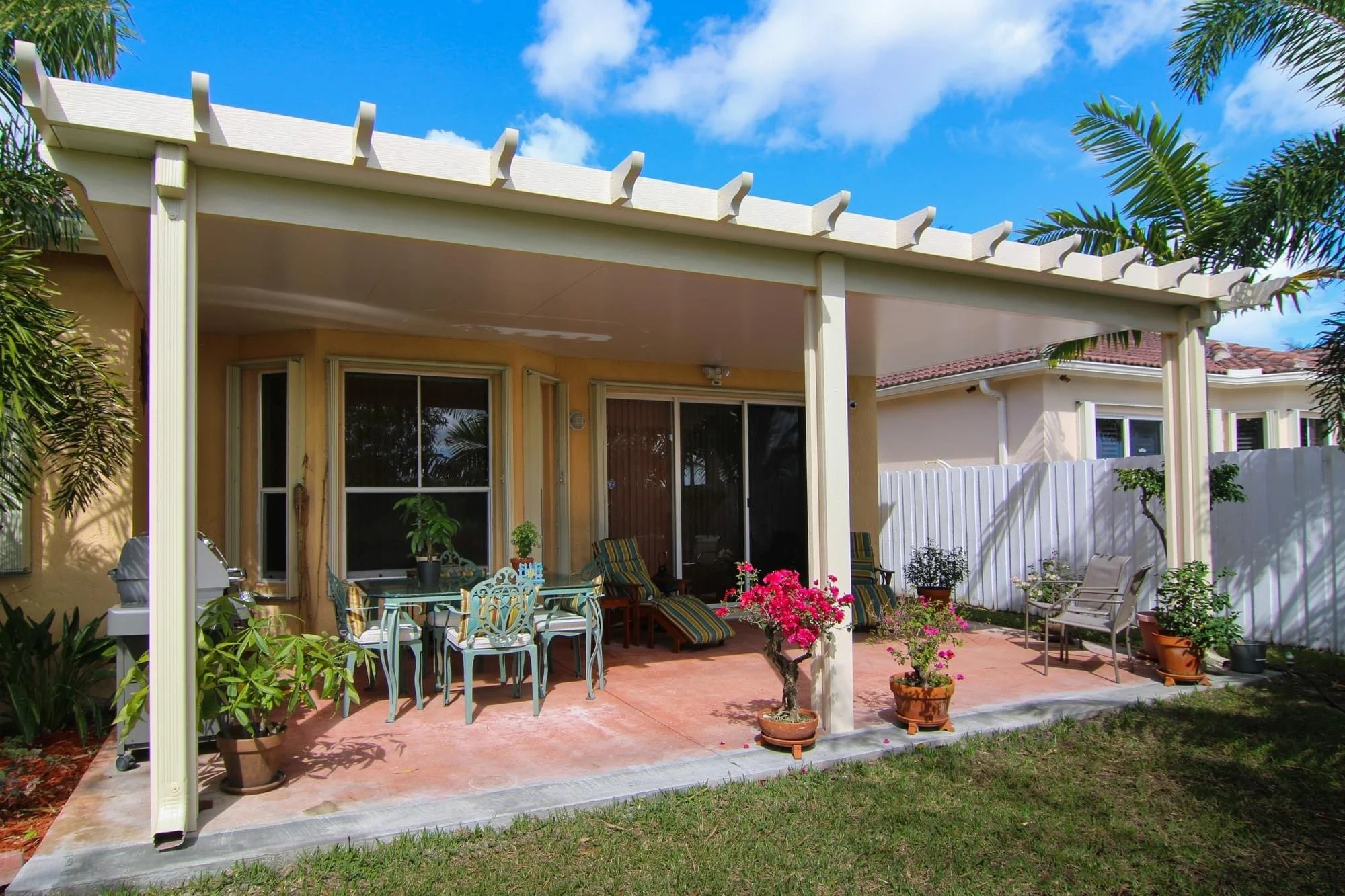 Naturewood aluminum pergola project view 13